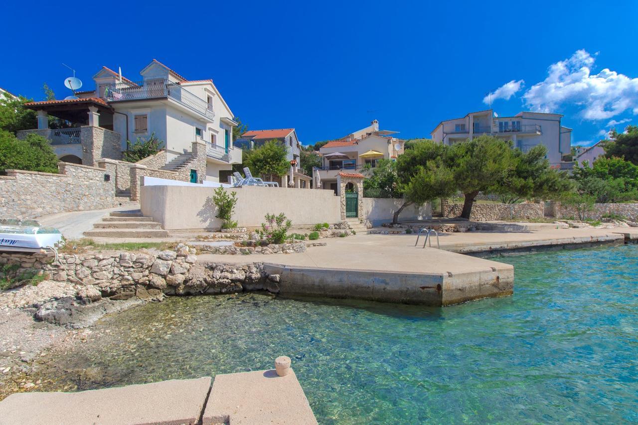 Sea Breeze - Front Sea Apartment Zaboric Dış mekan fotoğraf